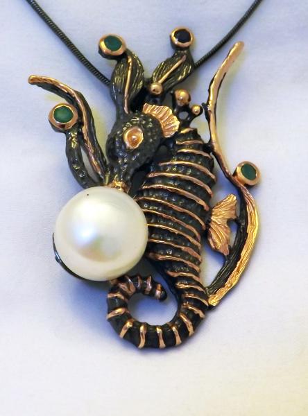 Sculptural Seahorse Pearl Pendant/Broach picture