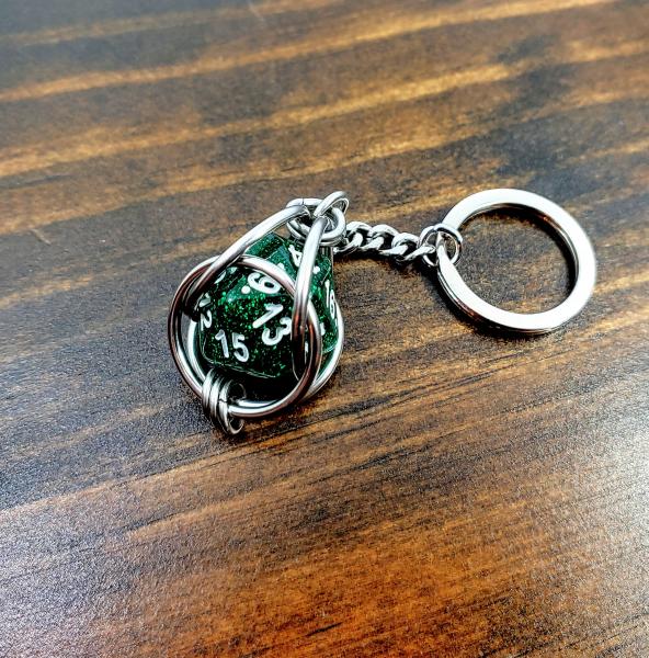 D20 Keychain picture