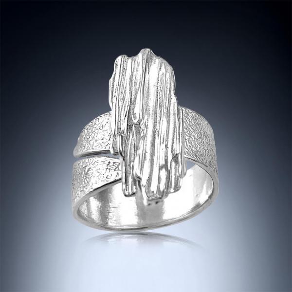 Icicle Statement Ring picture