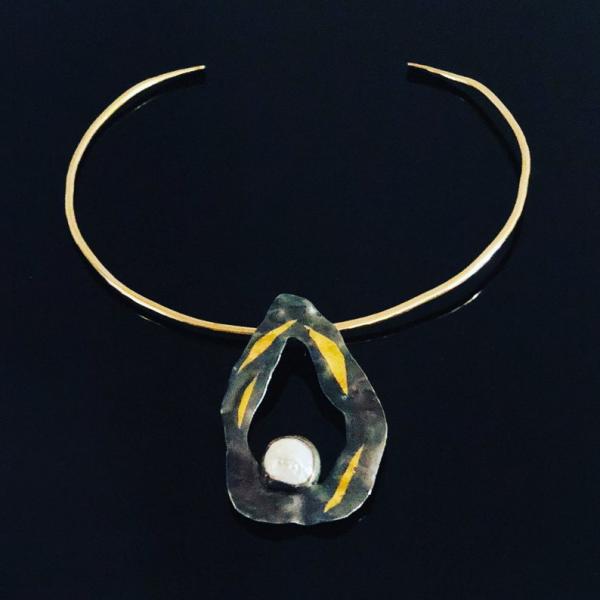 Vazon Keum Boo 24k Gold and Fine Silver Oyster Necklace with Freshwater Pearl and 14k Gold-Filled Necklace Wire