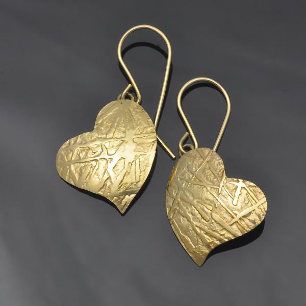 14KY gold frost pattern repousse' heart earrings picture
