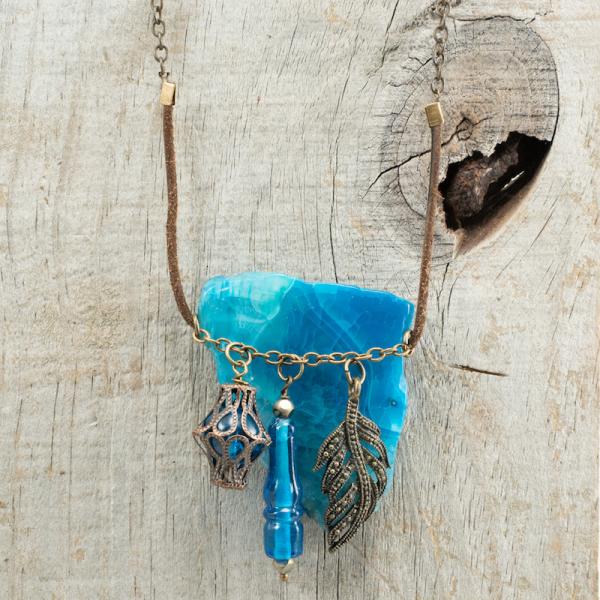Montana Sky Blue necklace picture
