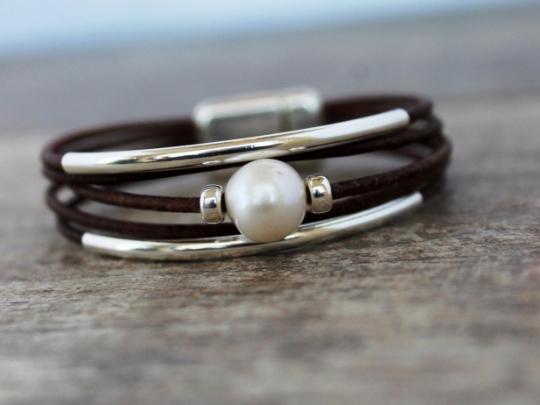 Leather Bracelet/ Sterling Silver Solitaire Pearl Bracelet/Women's Leather Bracelet/Simple  Chic/ picture