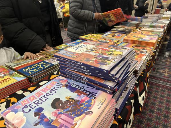J19 - Authors/Book Fair J19 - Authors/Book Fair