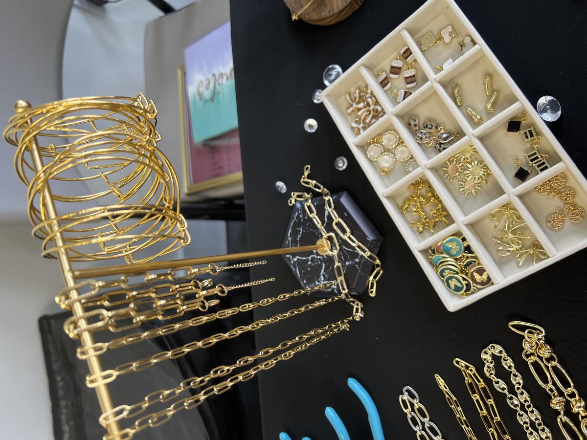charm bar