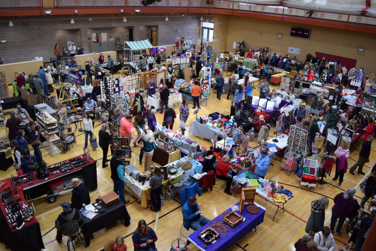 Holiday Arts and Crafts Fair 2024
