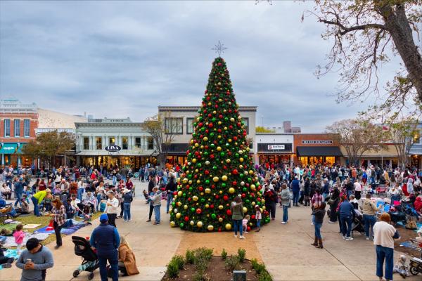 45THth Annual Georgetown Christmas Stroll