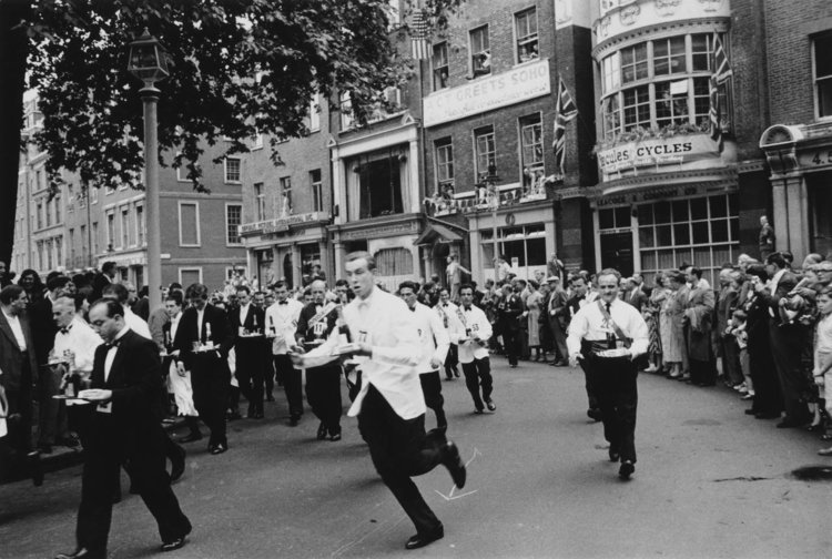 The Waiters' Race