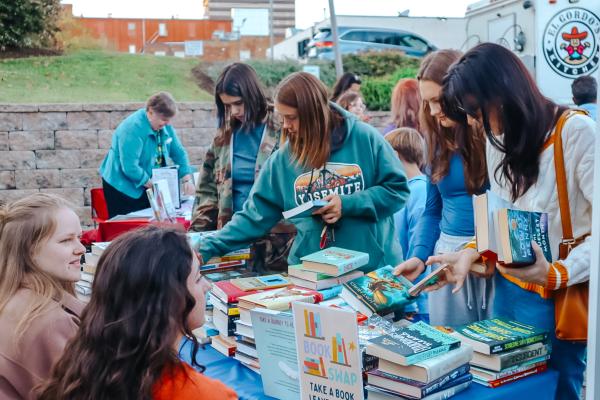 Books & Brews