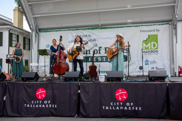 Entertainment: Main Stage, Children's Park, and Chalk Art Oasis Entertainment: Main Stage, Children's Park, and Chalk Art Oasis