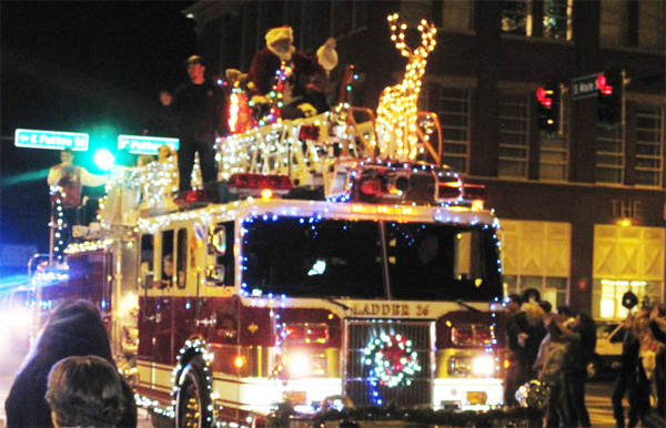 Christmas Parade 2021 "Peace on Earth"