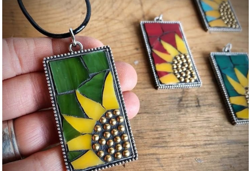 Mosaic Sunflower Necklace