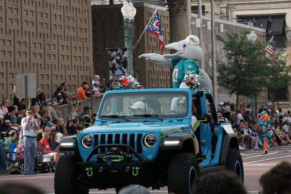 Parade Vehicles Parade Vehicles