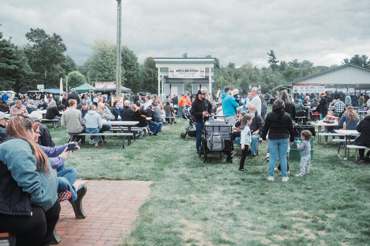 The Apple & BBQ festival welcomes 30,000 visitors to the area