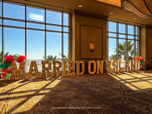 Married On Island Bridal Expo