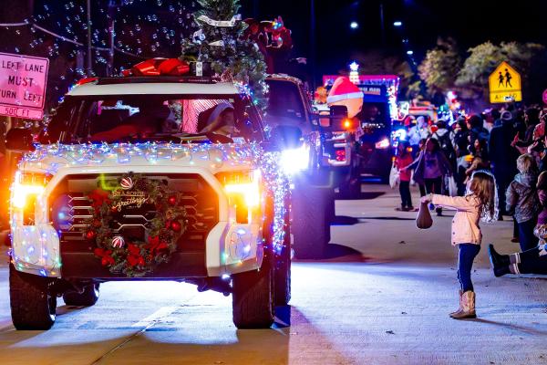 2025 Christmas Light-Up Parade
