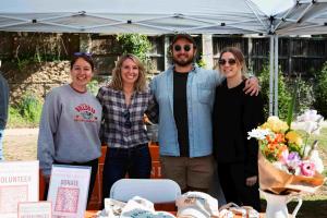 Volunteer at the Virginia Highland Farmers Market - Fall Season