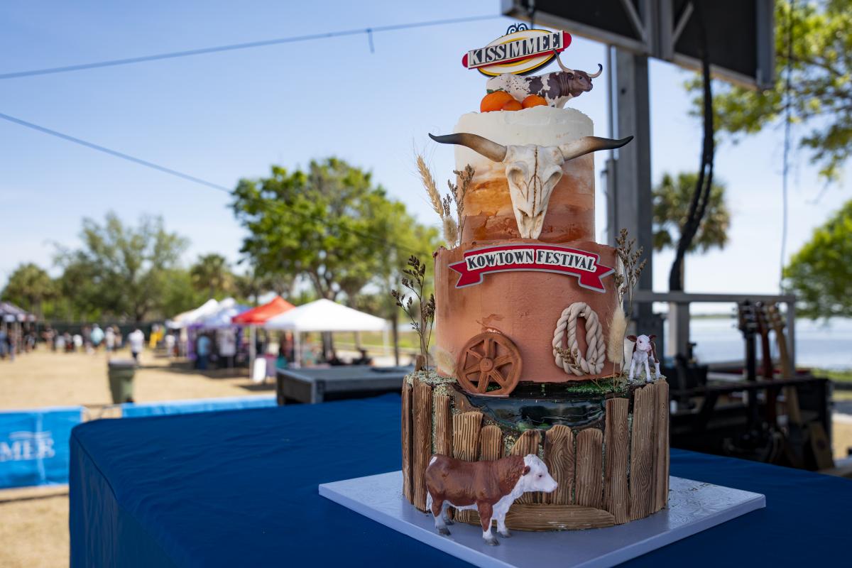 Locally sourced custom cake by Pinch of Salt.