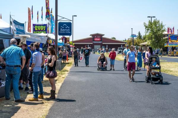 2026 DCFR Outdoor Commercial Vendor Application 2026 DCFR Outdoor Commercial Vendor Application