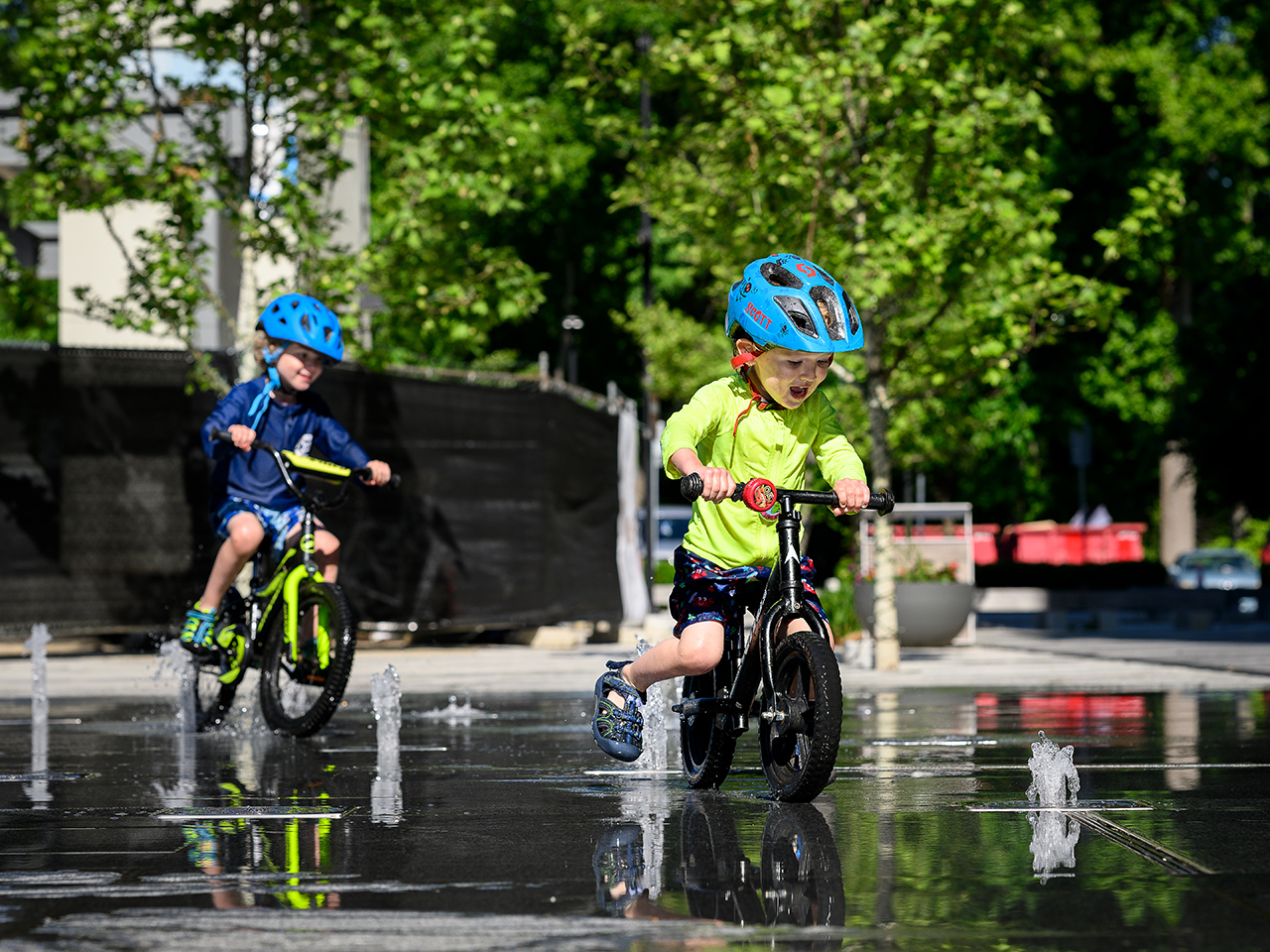 Good Kid-izen // Team Players // Bring your own Bike! cover picture