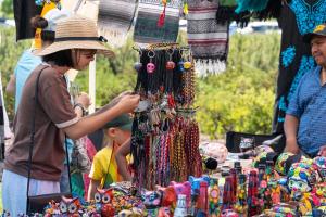 Merchandise Vendors