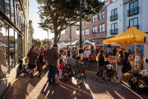 Friday Night Market Volunteer