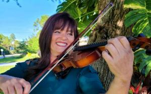 Marissa Dupuis - Violinist/Soloist/Independent cover picture