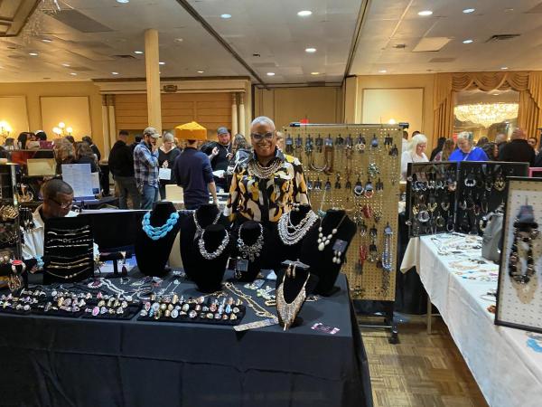 Merchandise/Retail/Crafts/Non-Food Vendor Merchandise/Retail/Crafts/Non-Food Vendor