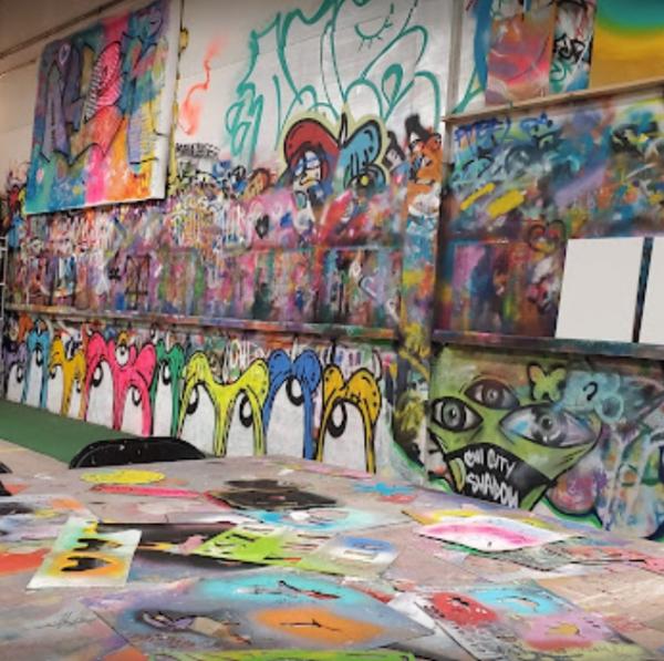 Chicago Spray Paint & Sip Art Experience Eventeny