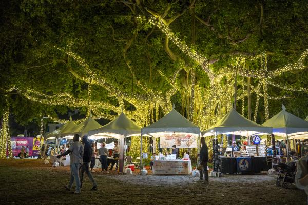 Craft/Art/Retail/Non-Concessions Vendor Craft/Art/Retail/Non-Concessions Vendor