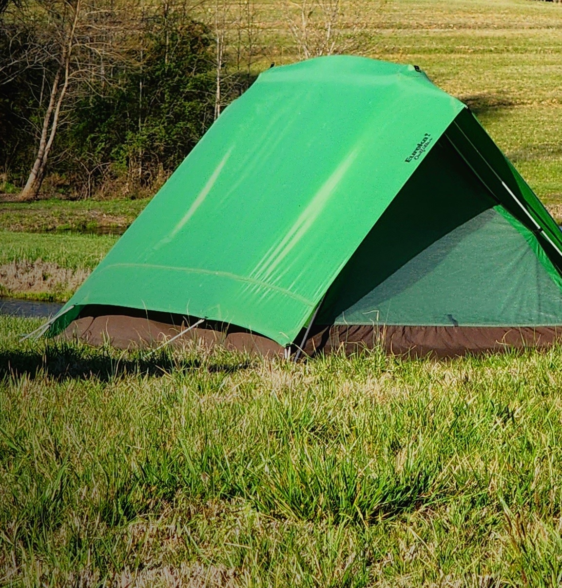 Camping Modern Weekend Yule cover picture