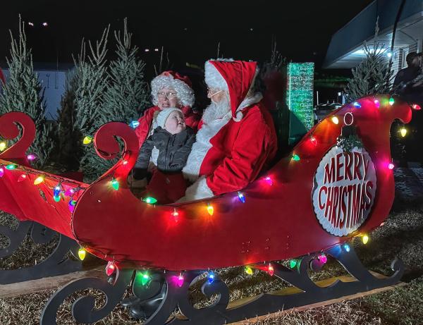 Santa's Sleigh Photo Op Sopnsor- $1,000 Santa's Sleigh Photo Op Sopnsor- $1,000