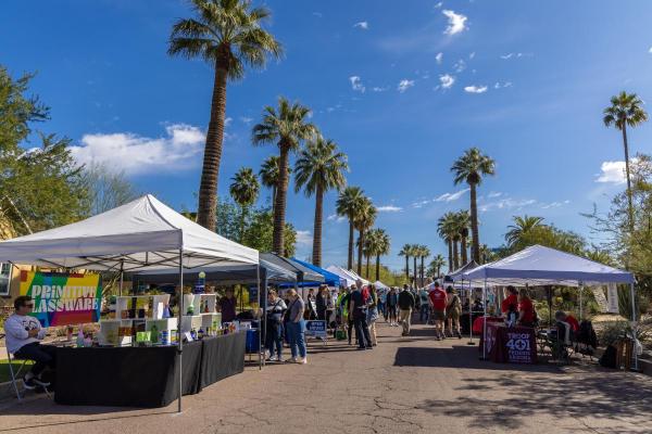 Arts, Crafts, & Non-Profit Vendors
