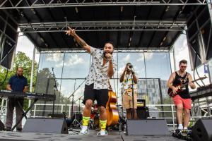 Echoes of the City Stages: Capturing the Rhythm and Heartbeat of the City