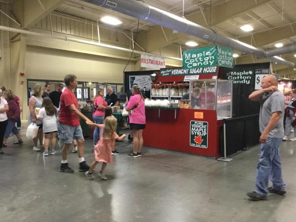 Food Vendors - Inside