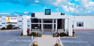 October 28 Bus Tour Pick-Up at Lake Square Mall cover picture