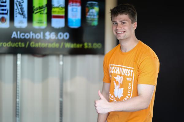 Info Booth Beer Sales
