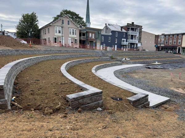 Spring Street Amphitheater: Grand Opening & Ribbon Cutting