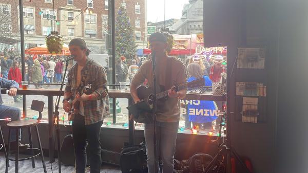 Victorian Stroll Entertainment Application