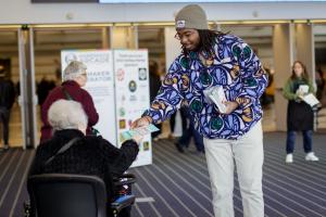 Modern Craft Market Volunteer Application