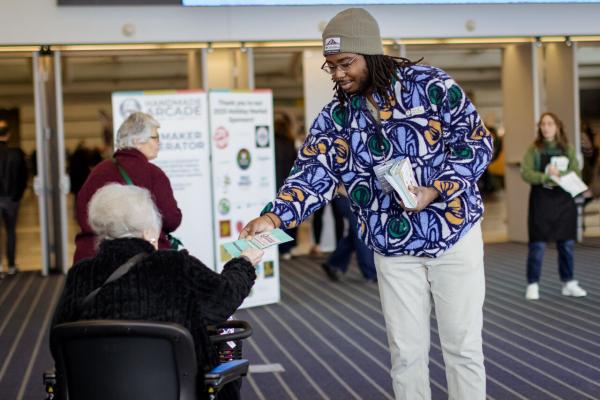 Modern Craft Market Volunteer Application