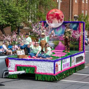 Shenandoah Apple Blossom Festival&reg; Float Application