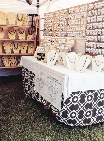 Jewelry Vendors - Outside Space