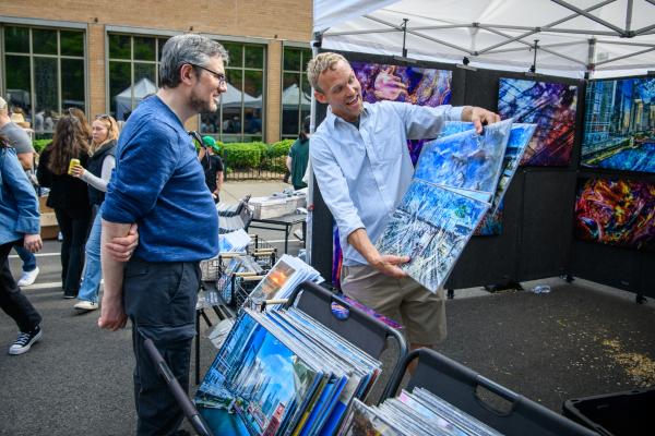 Spring Fine Art Mart