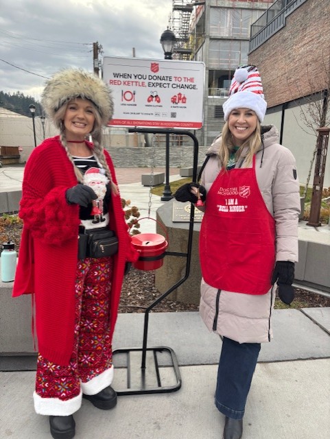 Red Kettle Bell Ringing
