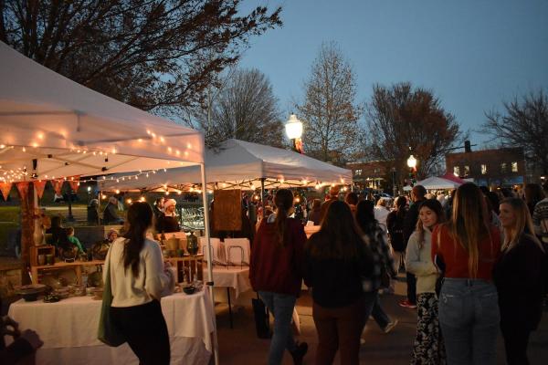 2023 Winter Lights Holiday Market