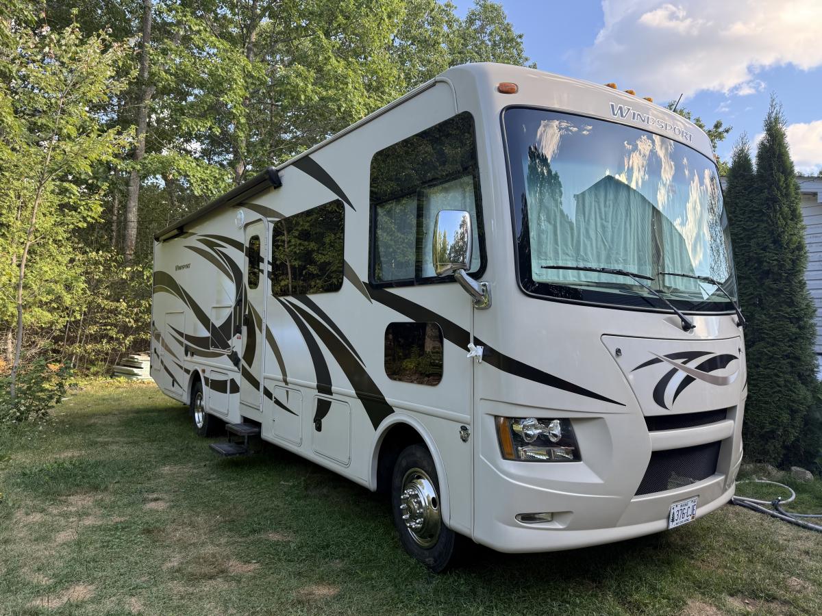 RV camping December 4,5 Friday and Saturday night cover picture