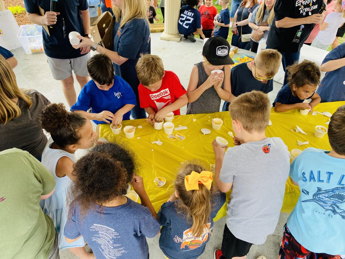 Ages 5-8: Slawburger Festival Kids Ice Cream Eating Contest cover picture