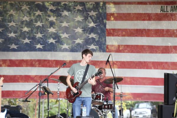 Labor Day Wine & Music Festival