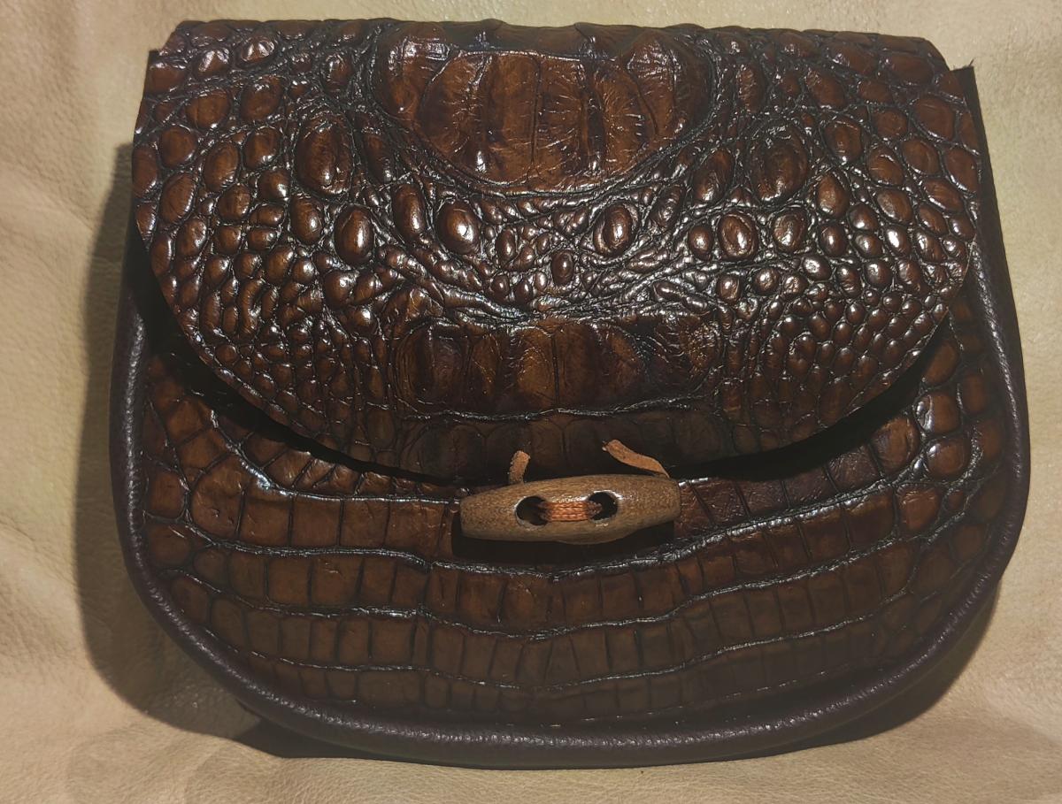 Sat, Leather Crafting- Belt Bag cover picture